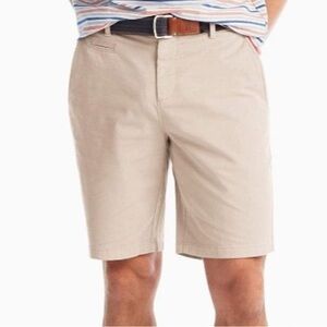 Pristine Johnnie-O 9” Twill Khaki Shorts Stone Flat Front Men’s Size 38